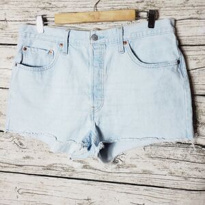 Levi 501 Button Fly Shorts Size 33